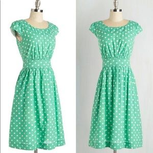 Emily and Fin Day after Day Dress Polka Dot Green Small ModCloth